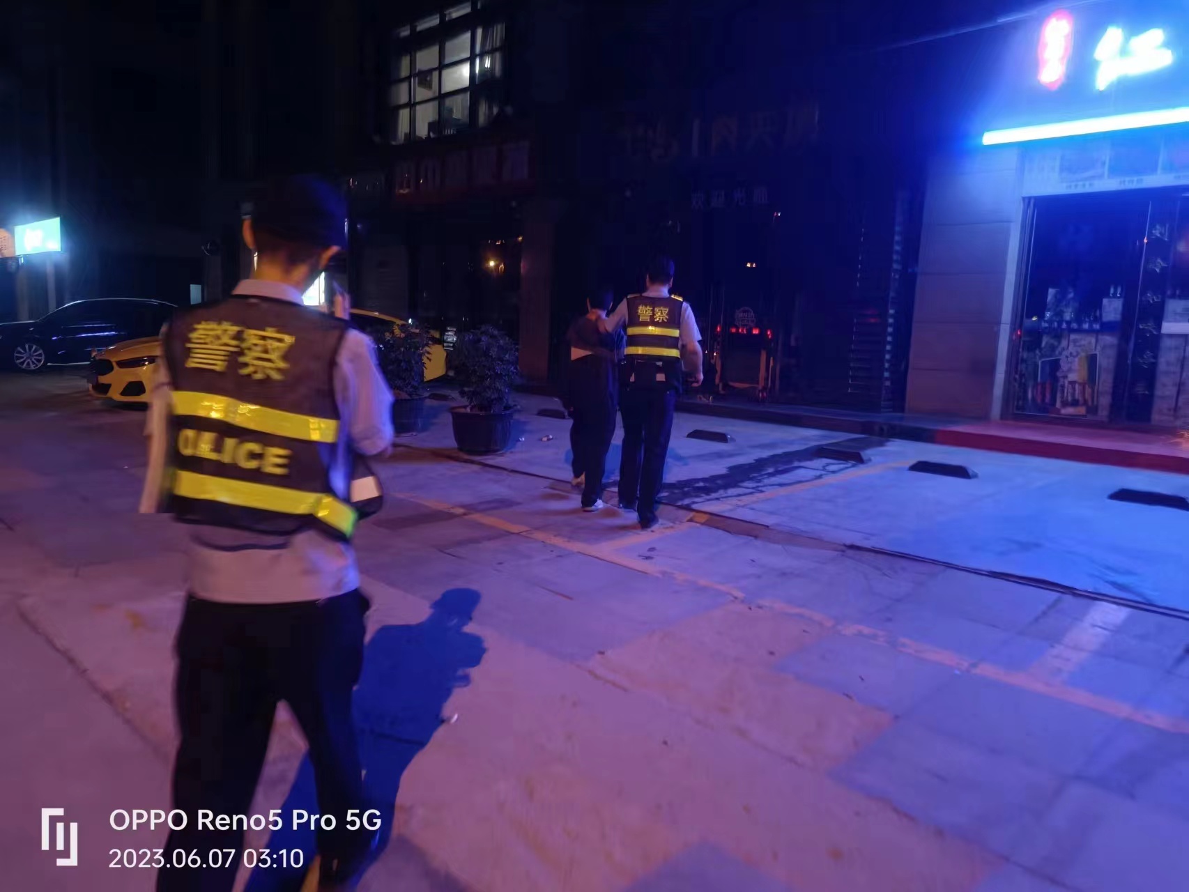 安裝這樣的商鋪安防報(bào)警系統(tǒng)才能保證安全！