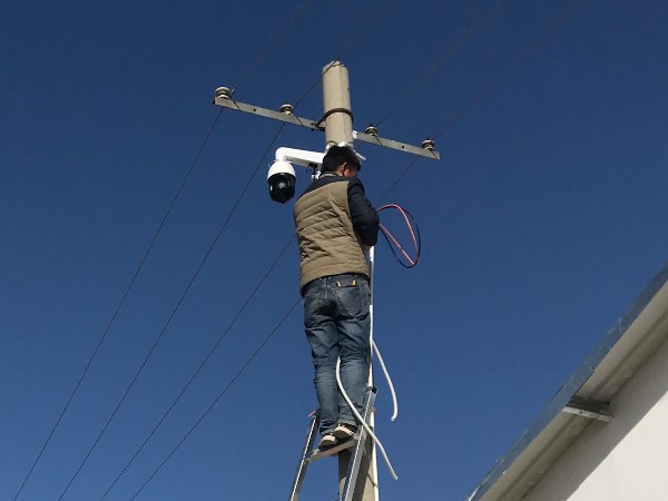 安裝監(jiān)控攝像頭需要多少錢