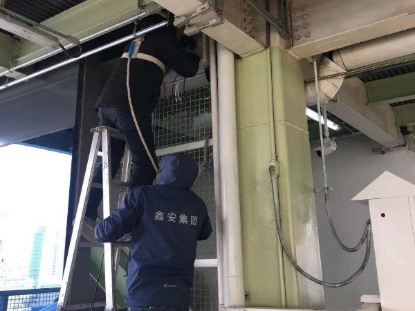 建筑工地安裝智能視頻監(jiān)控系統(tǒng)保障安全，降低安全事故的發(fā)生